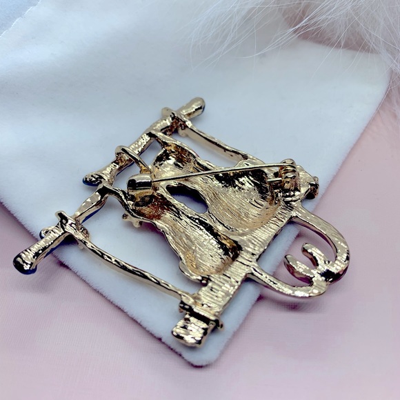 Enamel Two Cats Brooch - Picture 3 of 3